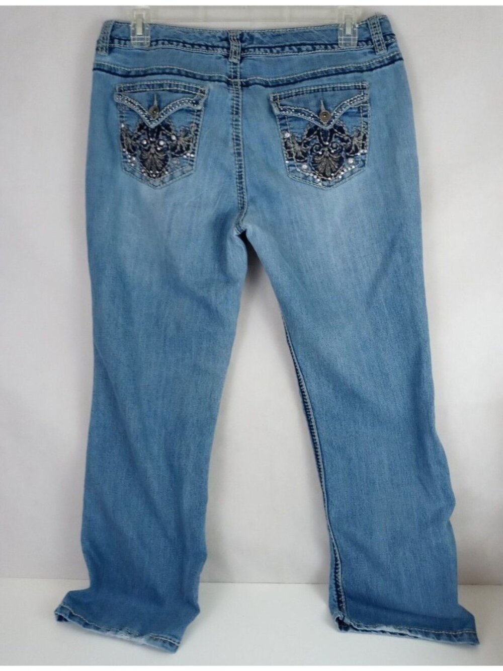 Nine West Metallic Embroidered Thick Stitched Studded Distressed Jeans 14/31